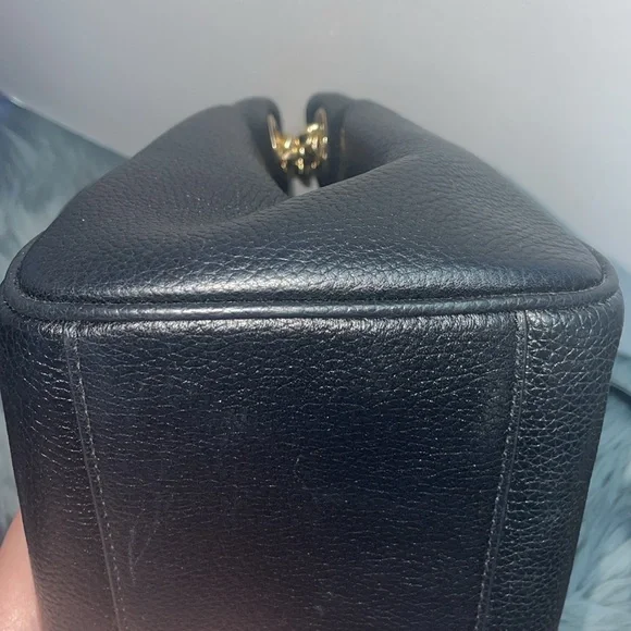 Michael Kors Jet Set Chain Legacy Shoulder Bag - Picture 5 of 15